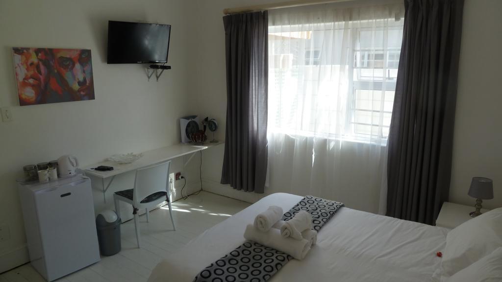 20 On Dixton Apartment Cape Town Bilik gambar