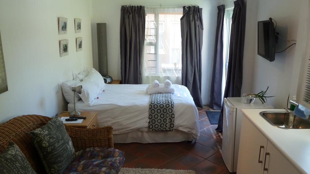 20 On Dixton Apartment Cape Town Bilik gambar