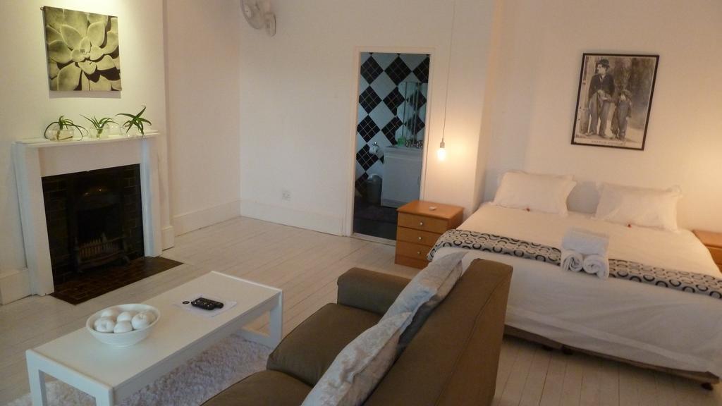 20 On Dixton Apartment Cape Town Bilik gambar